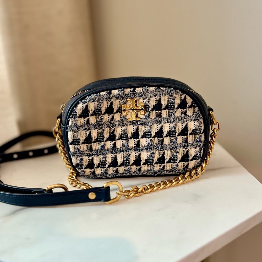 Tory Burch Navy  and Cream Textured Crossbody Bag
